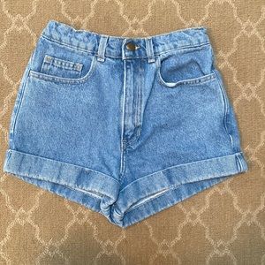 AMERICAN APPAREL HIGH RISE SHORTS